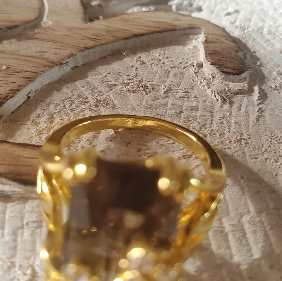 Ring - Picture 6 of 6